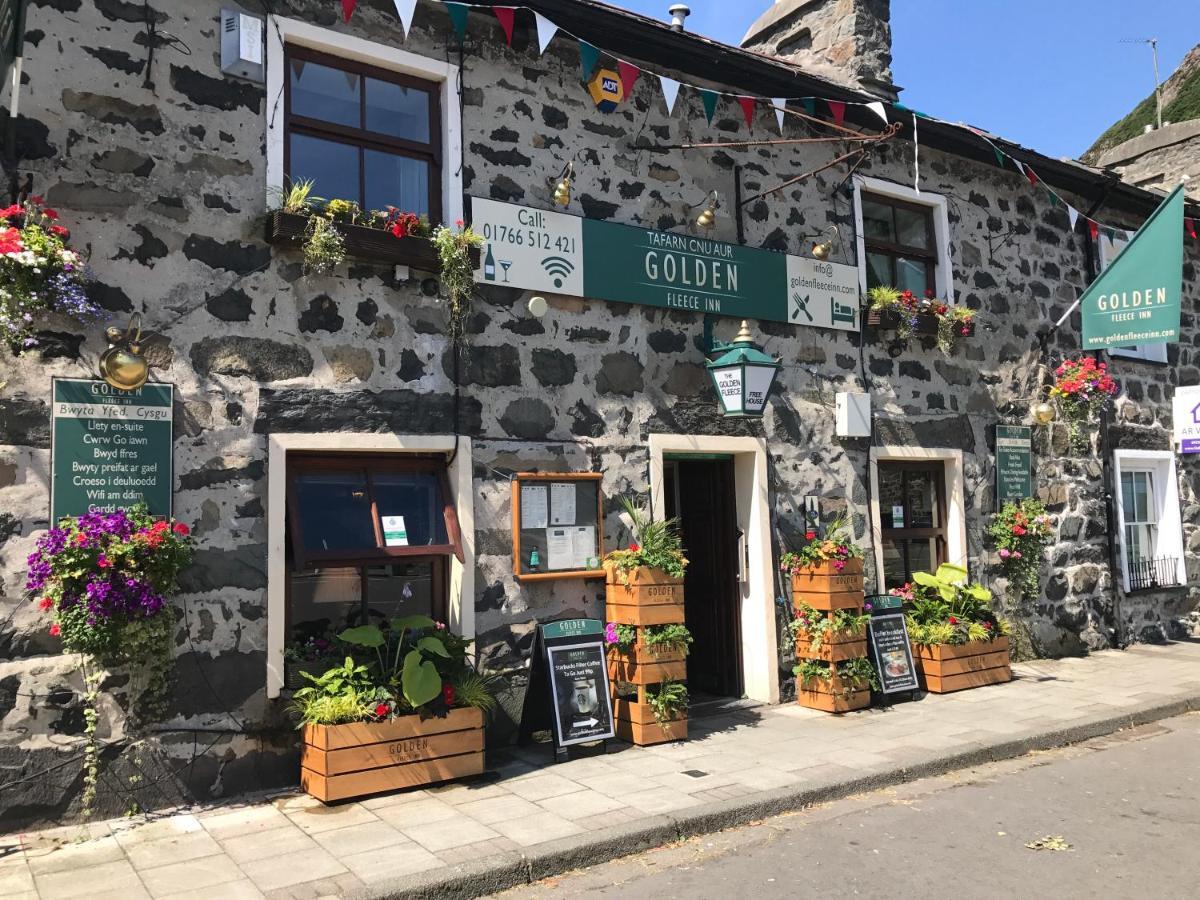 The Golden Fleece Inn Porthmadog Extérieur photo